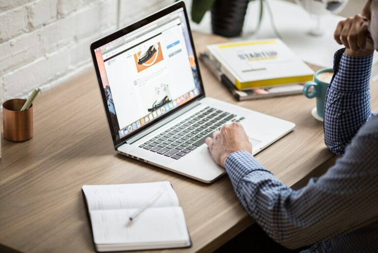How Many Images Should You Include In Your Blog Post?